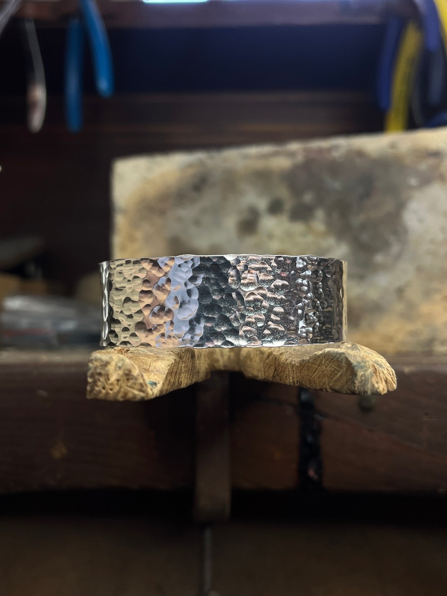 Bracciale martellato in Argento